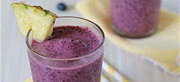 Blueberry Pineapple Smoothie