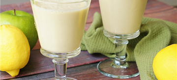 Lemon Apple Honey Smoothie