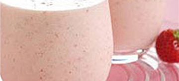 Lemon Strawberry Yogurt Smoothie