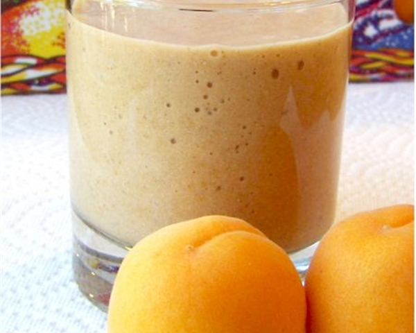 Banana Apricot Shake