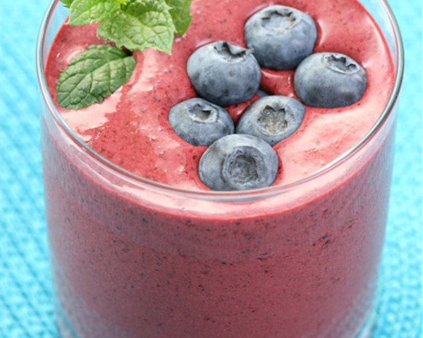 Nectarine Berry Smoothie