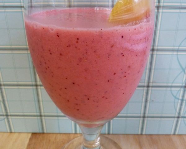 Peach & Cranberry Smoothie