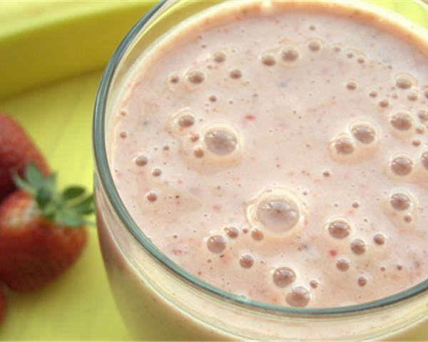 Strawberry Banana Tofu Smoothie