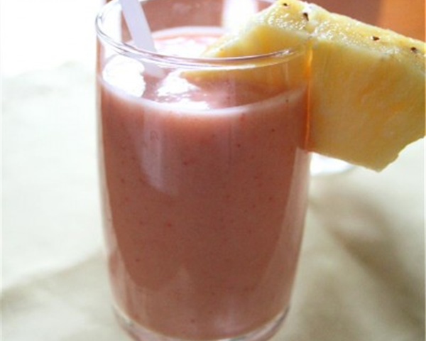 Strawberry Pineapple Smoothie