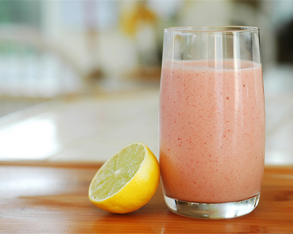 Strawberry Zest Smoothie